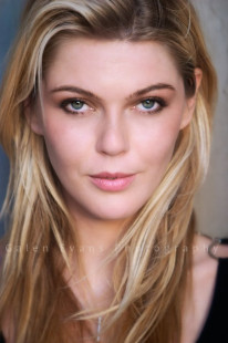 Headshot for modeling portfolio