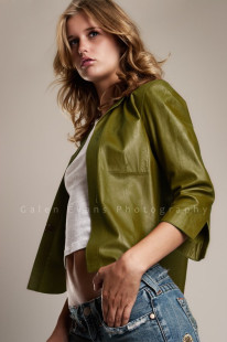 Photograph for model portfolio: Cassie